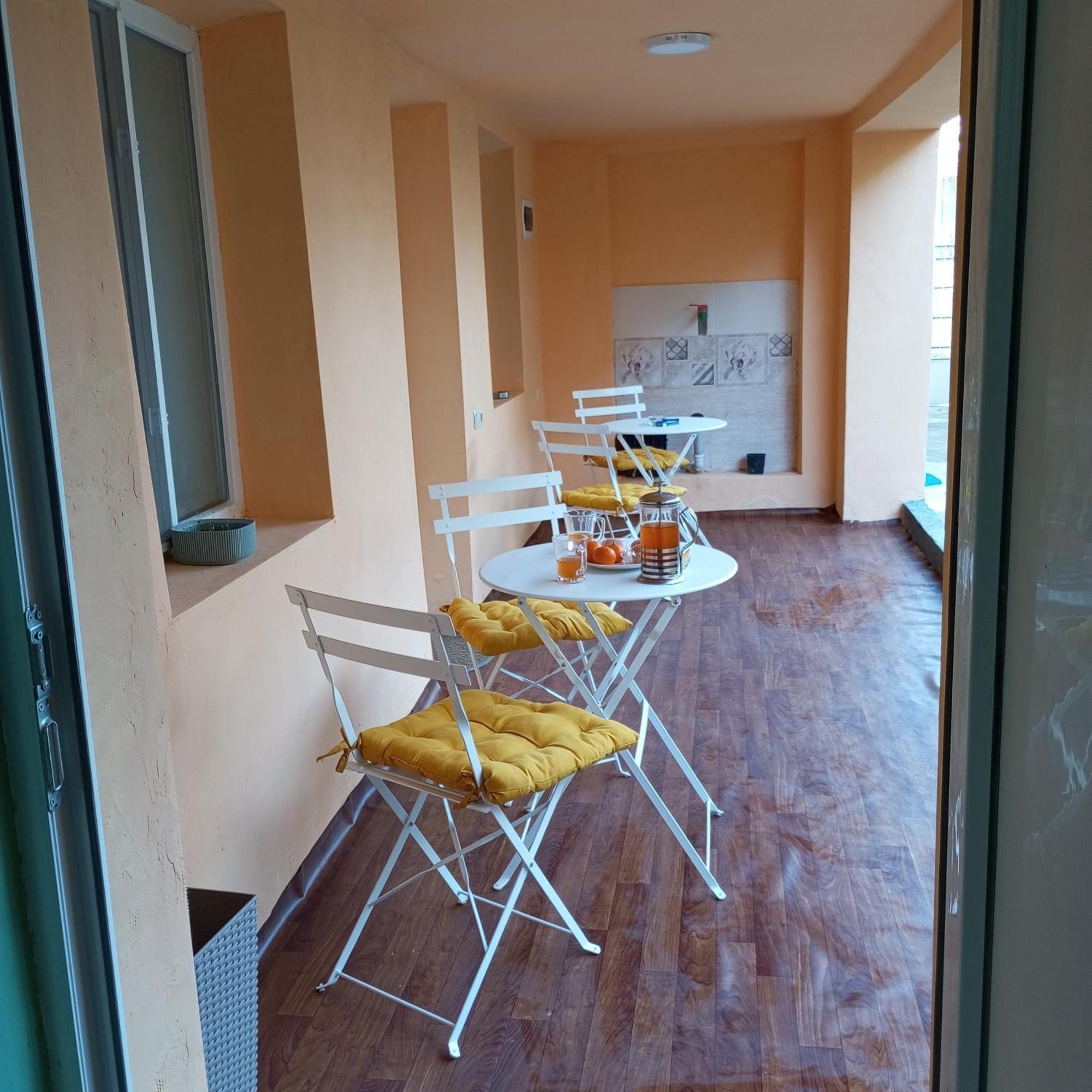 B&B Villa Maurizio Цкалтубо Екстериор снимка